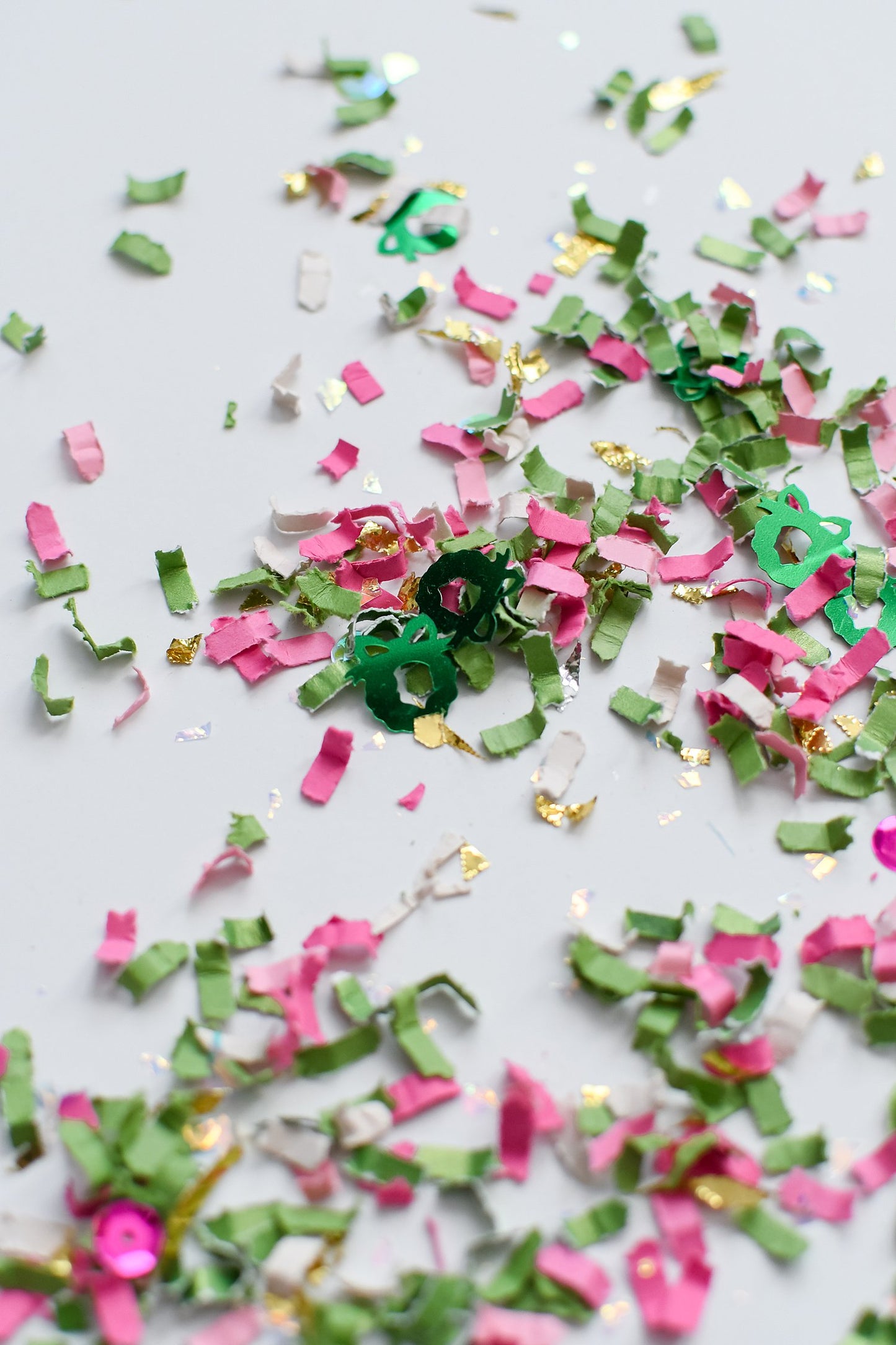 Very Merry confetti mix