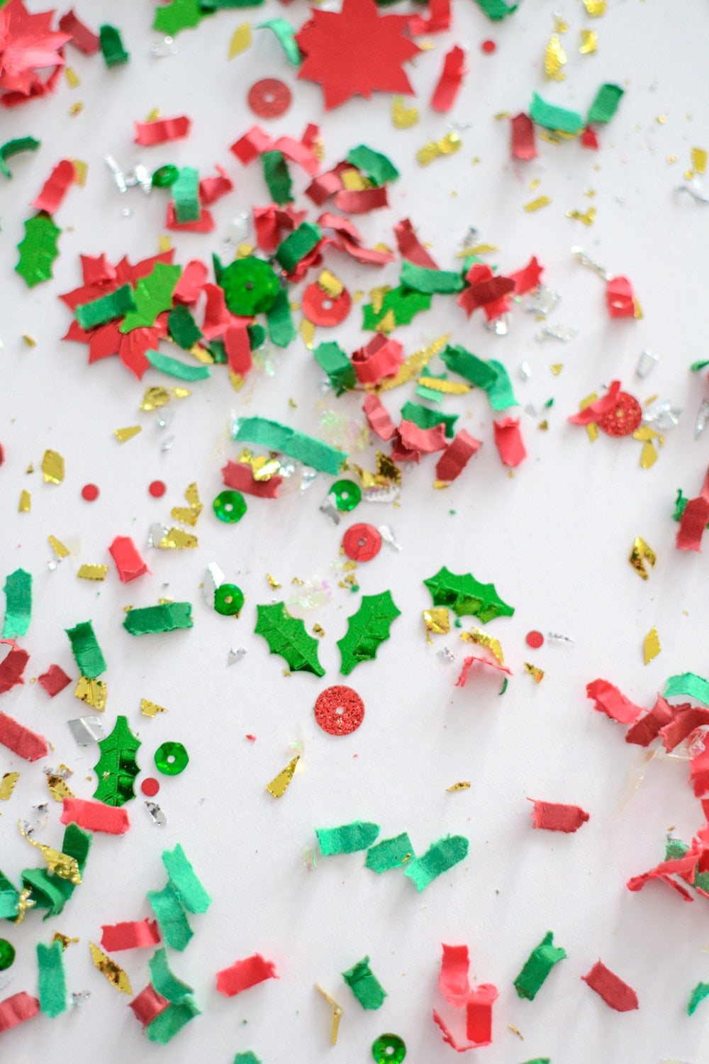 Holly Jolly Confetti Mix
