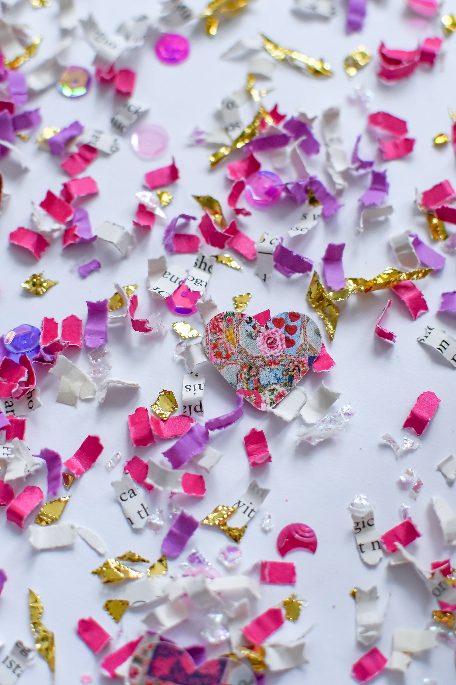 Vintage Valentine Confetti Mix