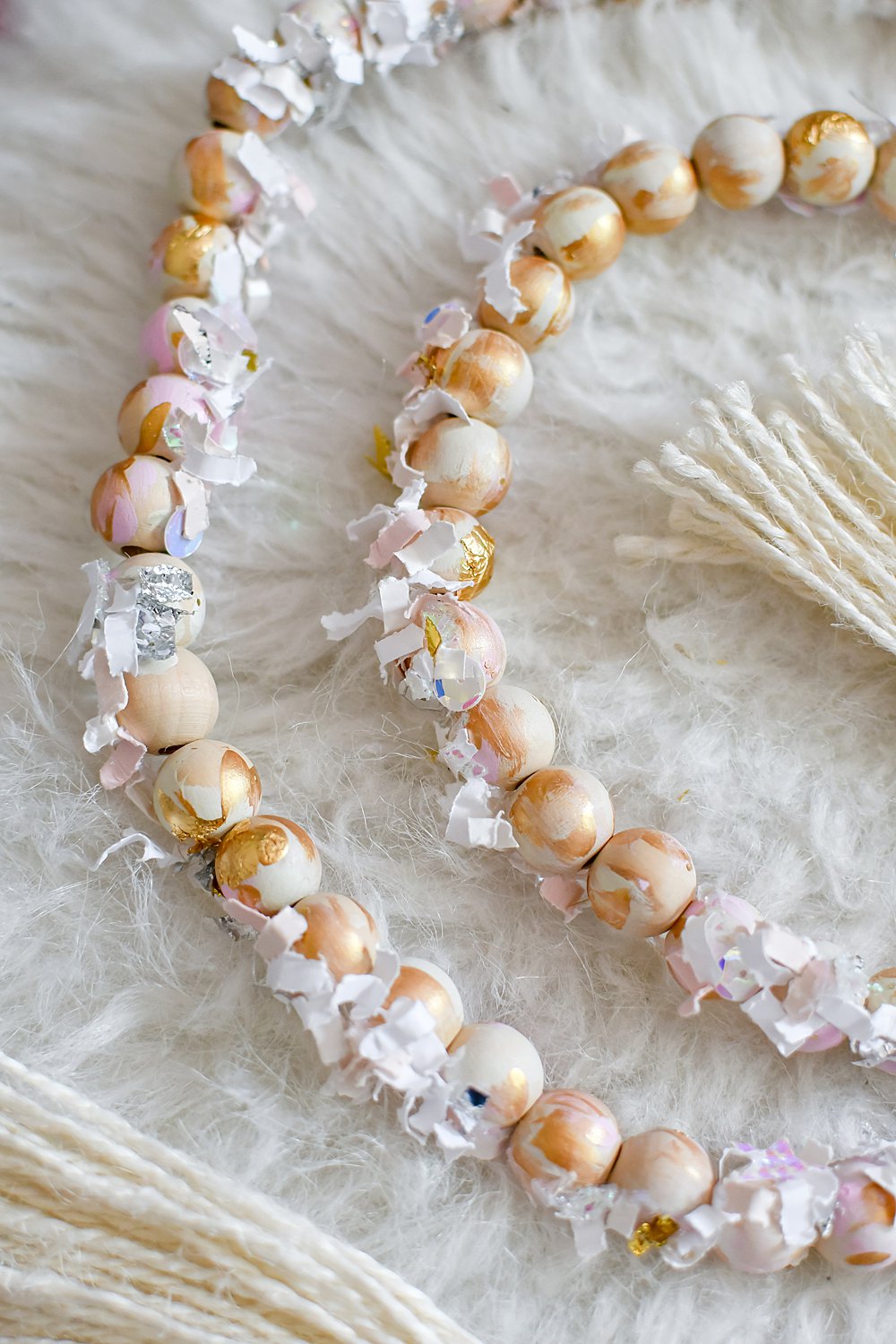 Confetti Garland 002