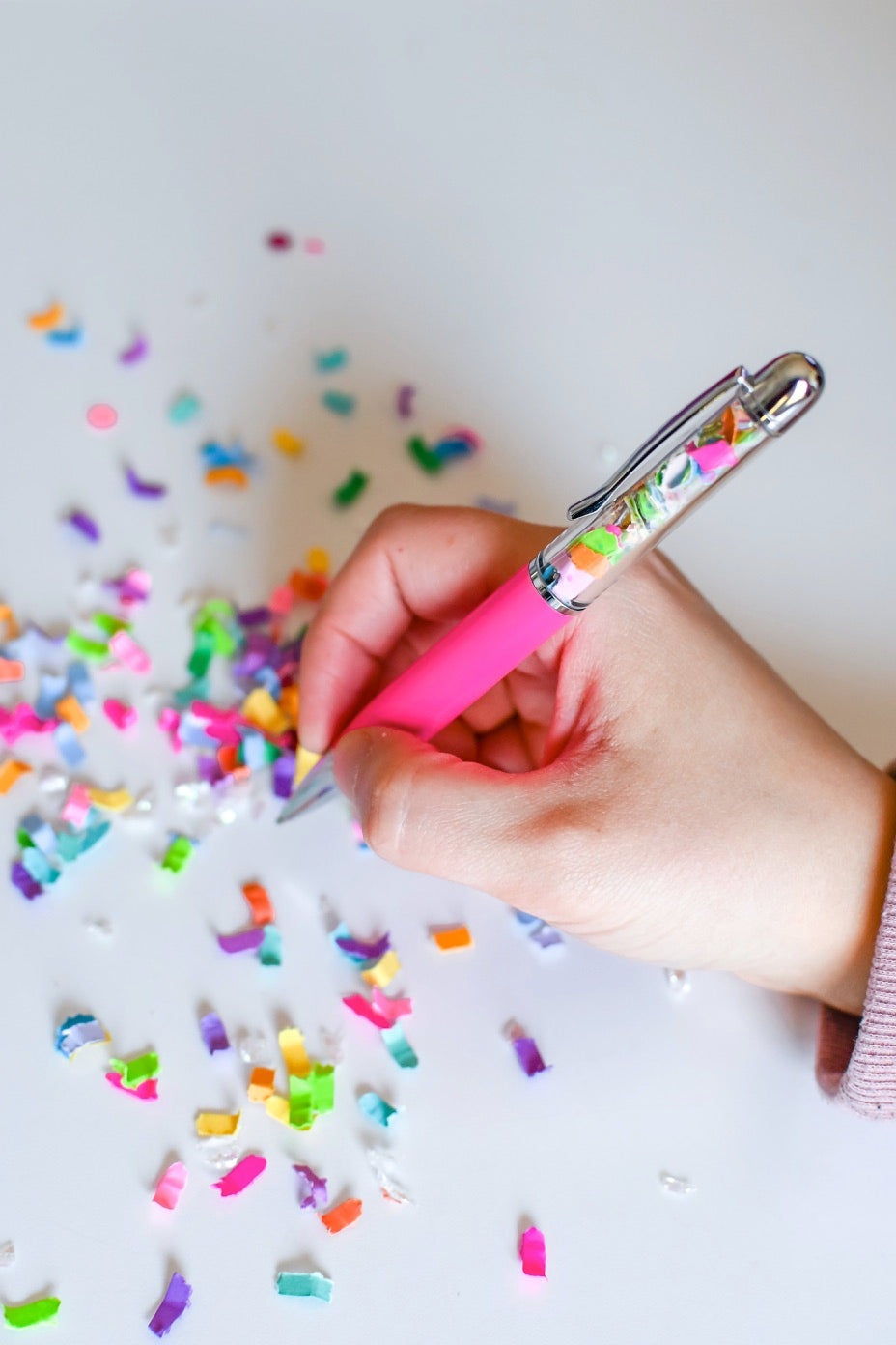 #theconfettibar confetti pen